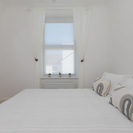 Seabreeze 3 - Seaview & Parking Apartment St Ives Exterior foto