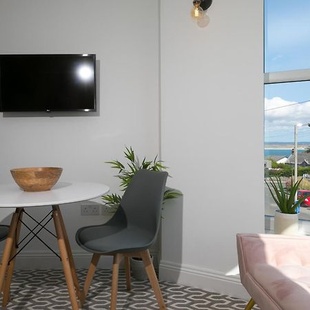 Seabreeze 3 - Seaview & Parking Apartment St Ives Exterior foto